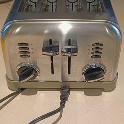Cuisinart Stainless-Steel 4-Slice Toaster