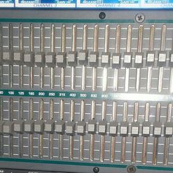 Ashley 3102 31 band EQ