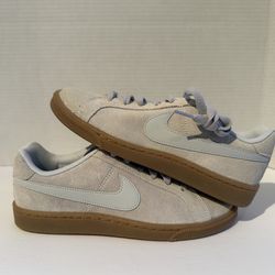 Nike Court Royale Suede 6.5w