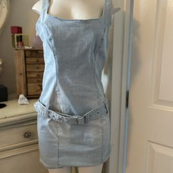 Women’s New With Tags Jean Dress Size Medium 