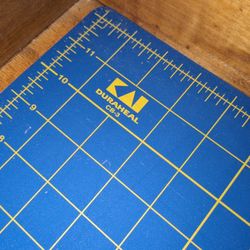 Quilting Mat  /Grid And Ring