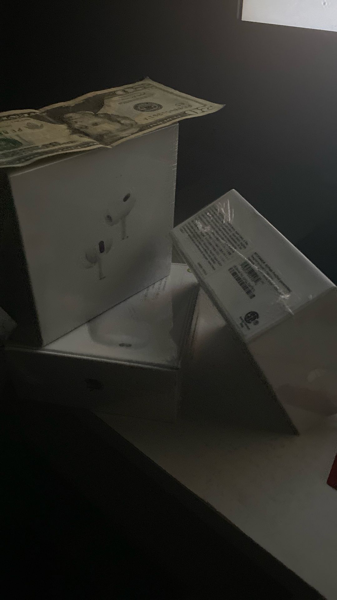 Brand New Apple Pods