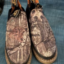 Men’s size 10 Medium Georgia boot work shoes 
