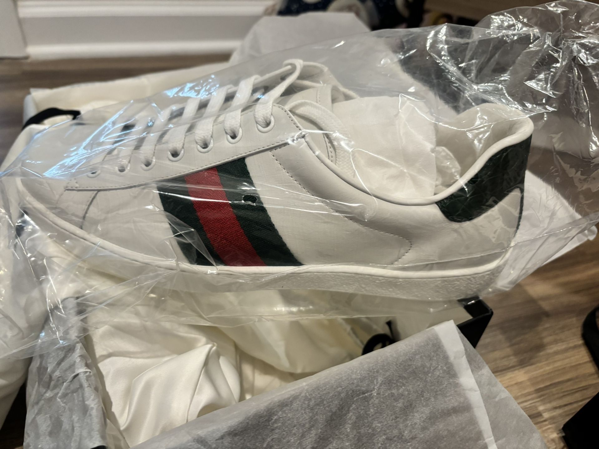 Brand NEW Gucci Ace Men’s 9 UK/9.5 US