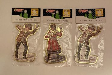 VINTAGE CARDBOARD CUTOUT CHRISTMAS Snowball Fight ORNAMENTS Lot 3 Old New Stock