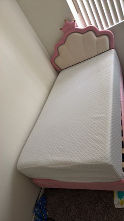 Mattress twin