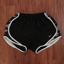Nike FIT DRY women's shorts Size S