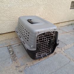  Dog Kennel