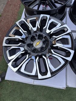 22 Inches Chevy Silverado Wheels And Tires Tahoe Yukon Rims Tires Denali Avalanche Rims 
