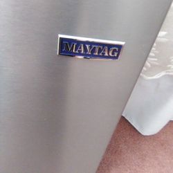 Maytag New Fingerprint Top Freezer Door