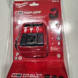 Milwaukee M18 Power Supply (Tool-Only) 