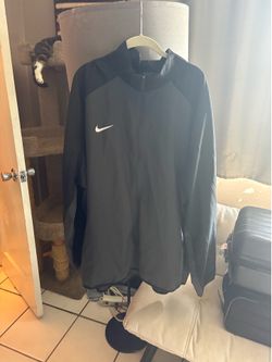 Nike lightweight jacket 4XL
