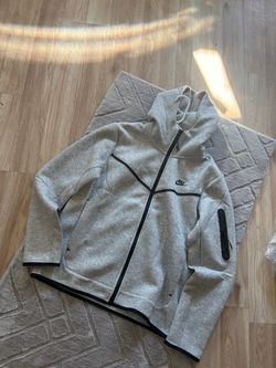 Nike tech
