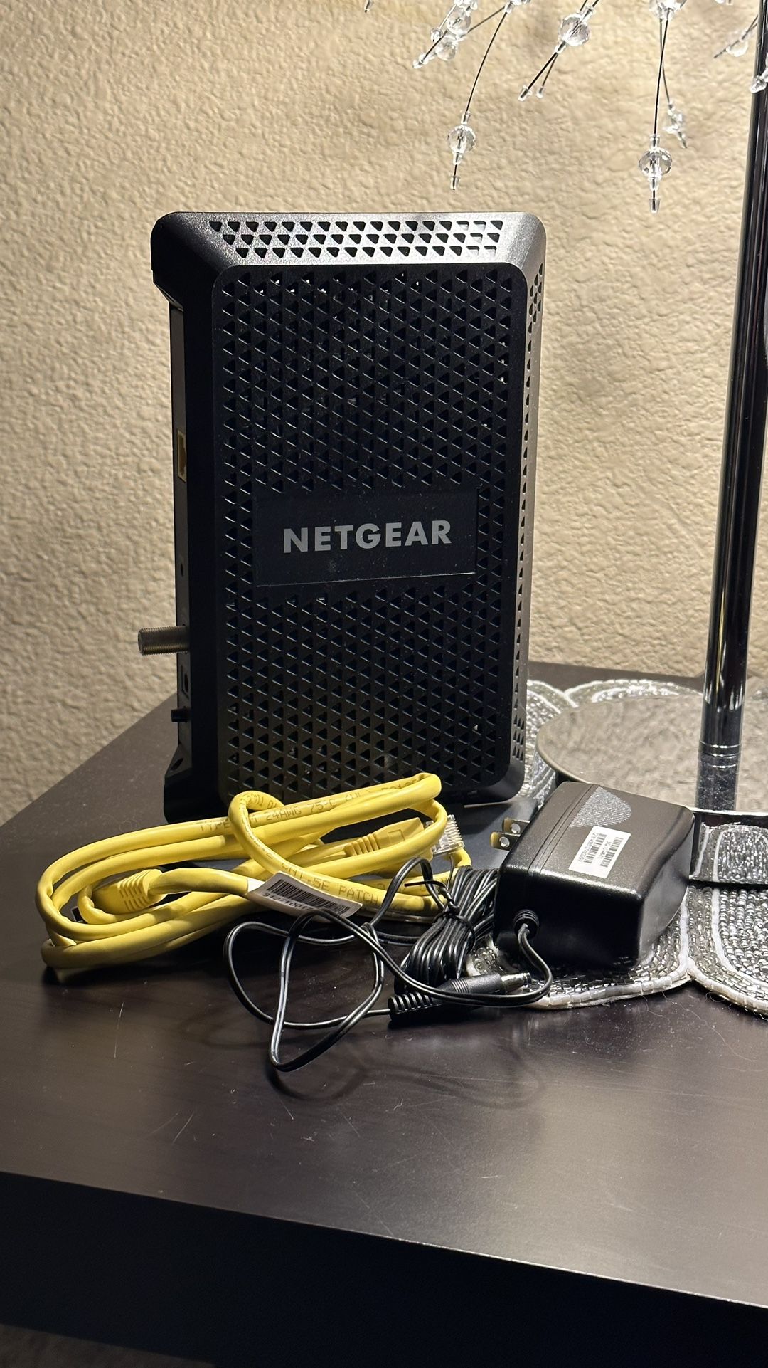 Netgear CM600 Modem