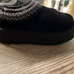 Platform UGGS