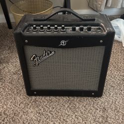 Mustang 1 Fender Amp