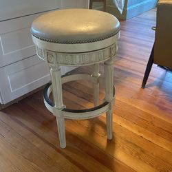 Cream Bar Stools - New