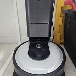 Roomba iRobot Smart Vacuum I6 Plus