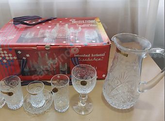 glassware set cups and pitcher
