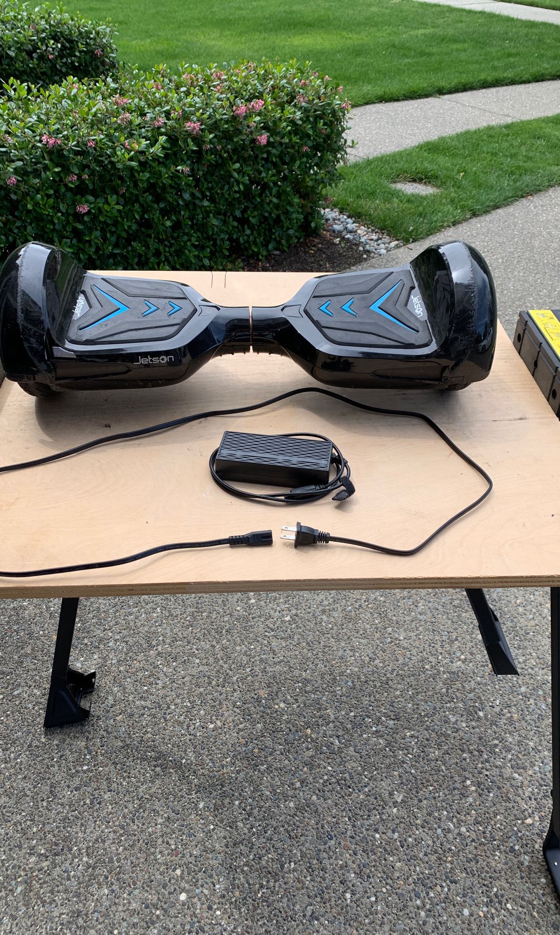 Hoverboard with Bluetooth Speakers and Lights