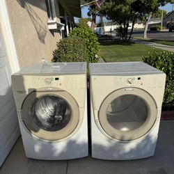 Front loading washer and gas dryer  Whirlpool Duet 