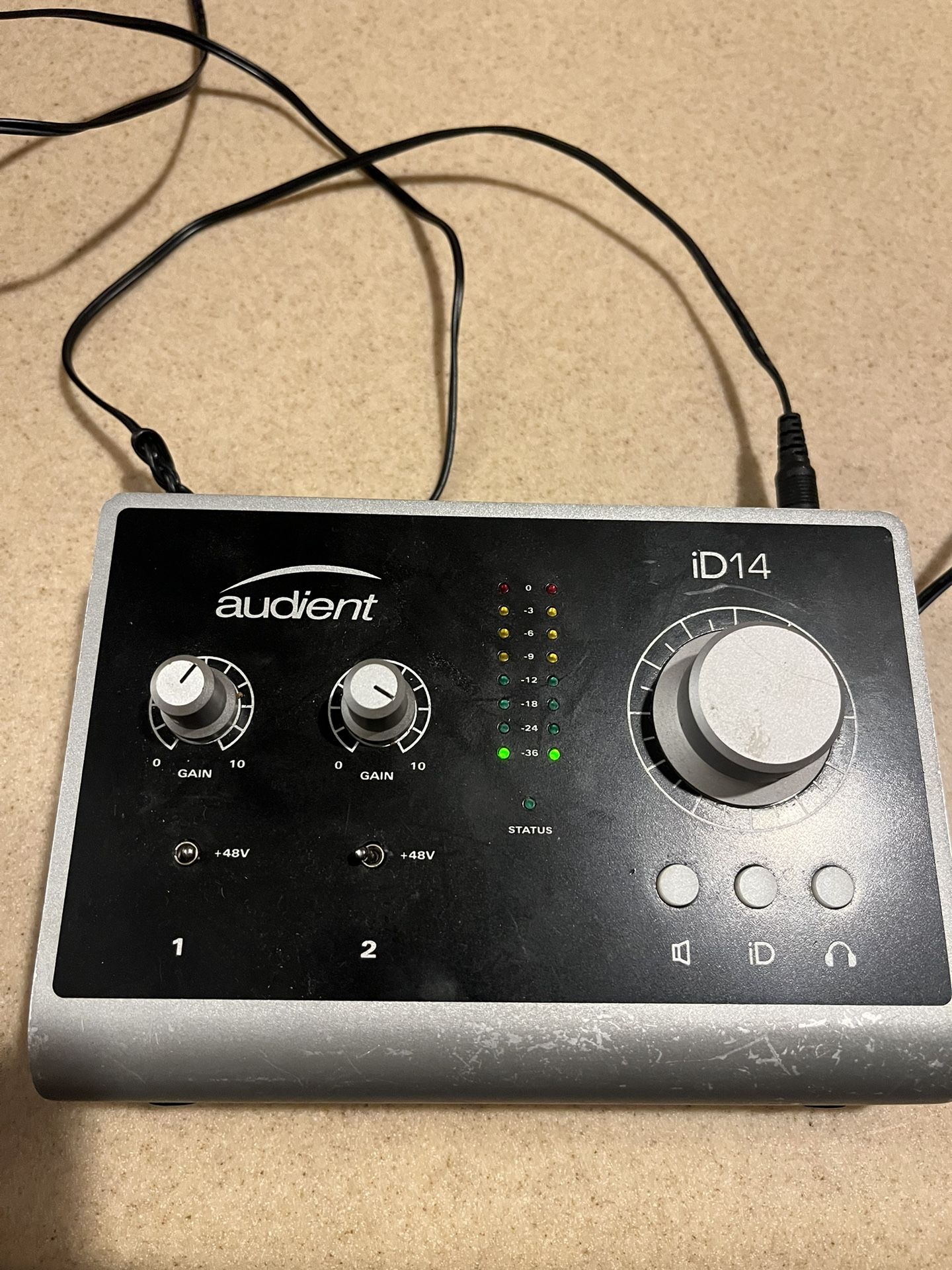 Audient iD14