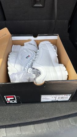 FILA WHITE SHOES