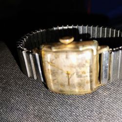 1930s Elgin 17 Jewels Mechanical Watch 