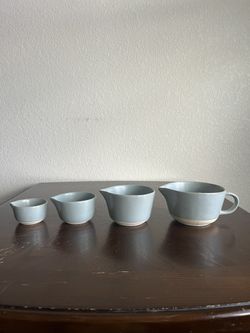 Ceramic measuring cups