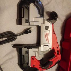 Milwaukee Bandsaw (wired) BRAND NEW