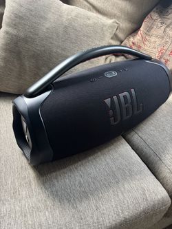 Jbl boombox 3