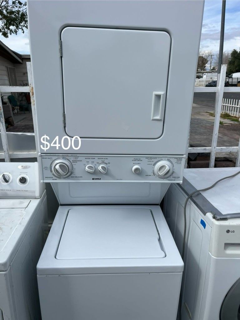 (Used normal wear) beautiful Kenmore Washer And Dryer (1 Year Warranty)