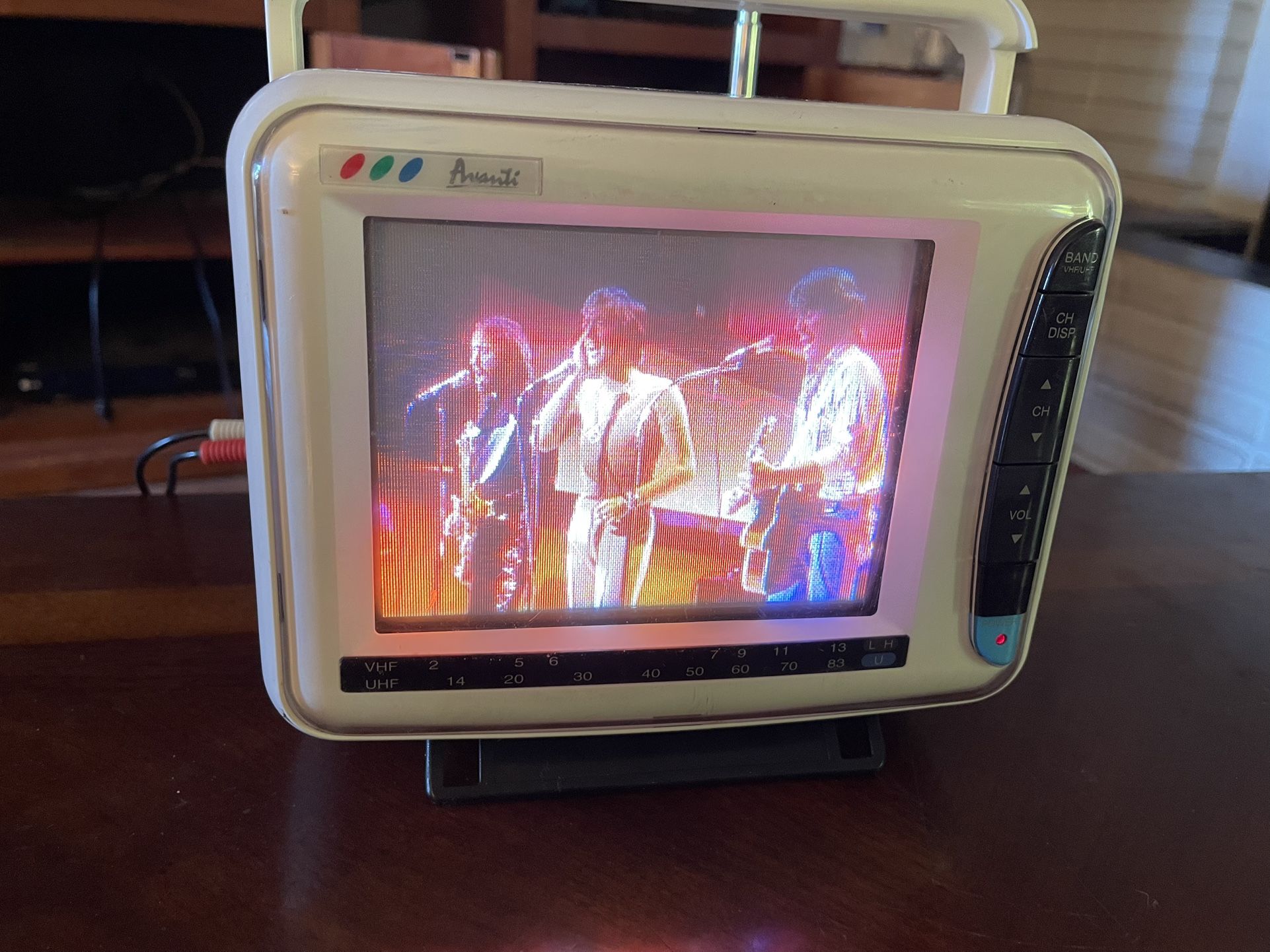Vintage retro Portable 5.5” TV Color Gaming CRT AV Inputs Tested