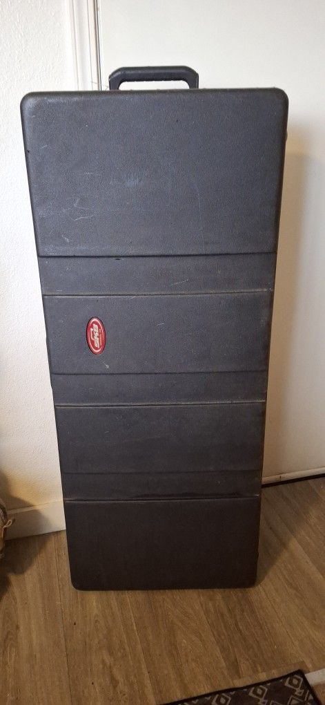 SKB 1SKB-R4215W "Hard shell" 61-key Keyboard Case - Or Best Offer