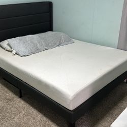 Queen Bed Frame With Mattress 