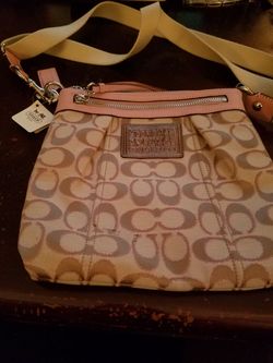 Coach Bag Never Used Still has tags on it