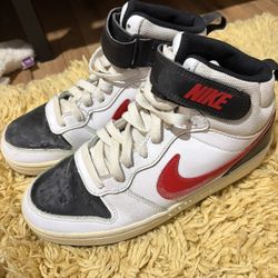 Nike Shoes 