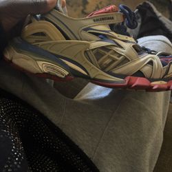  Balenciagas Track Runners  2