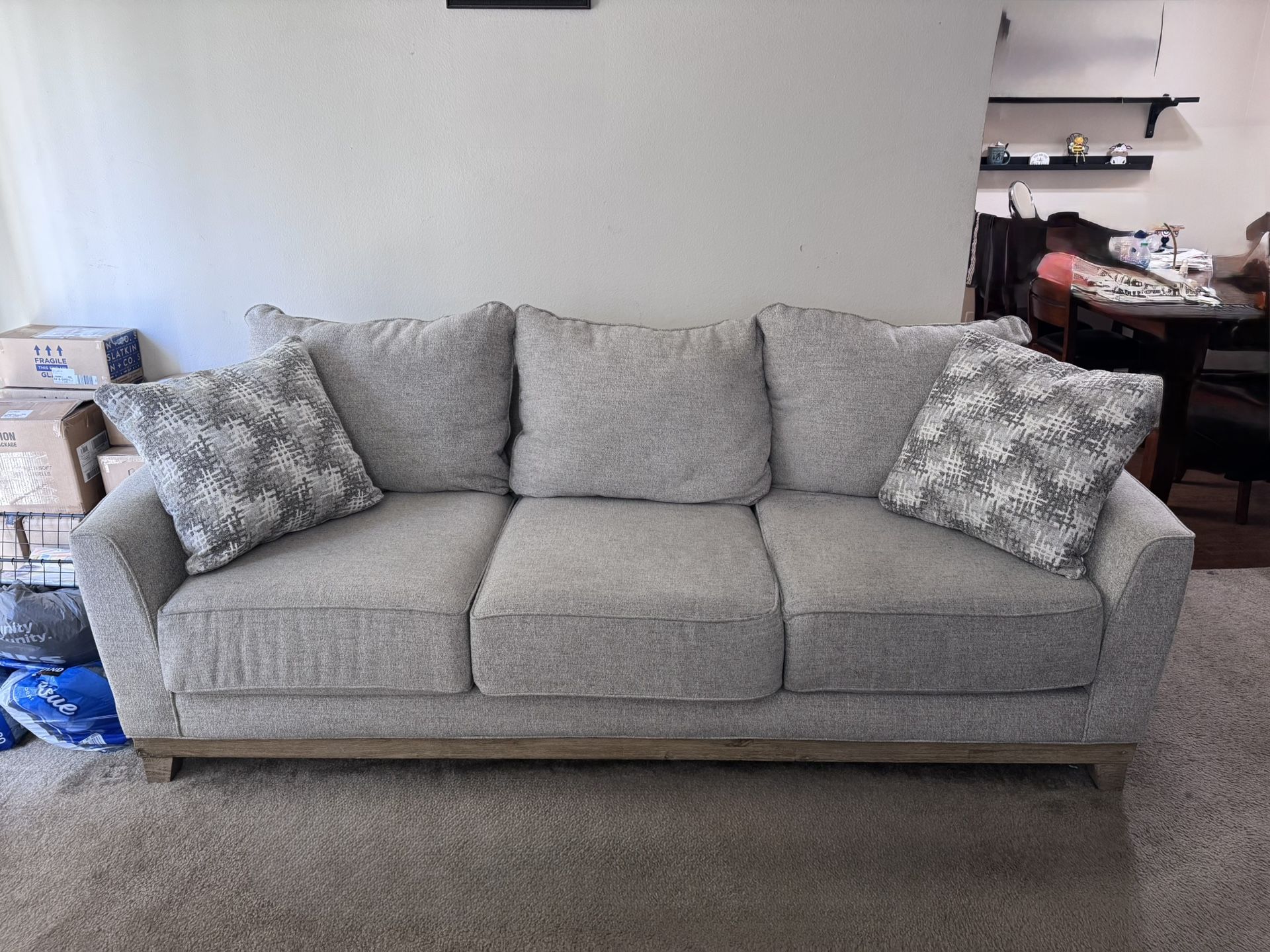 Couch/Sofa