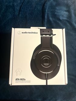 Audio-Technica ATH-M20x Closed-Back Monitor Headphones (Black)