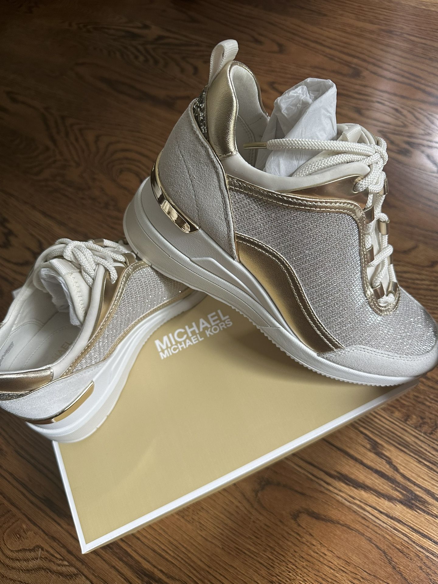 MICHAEL Kors 8.5 Lolly Glitter Fabric Lace Up Platform Wedge