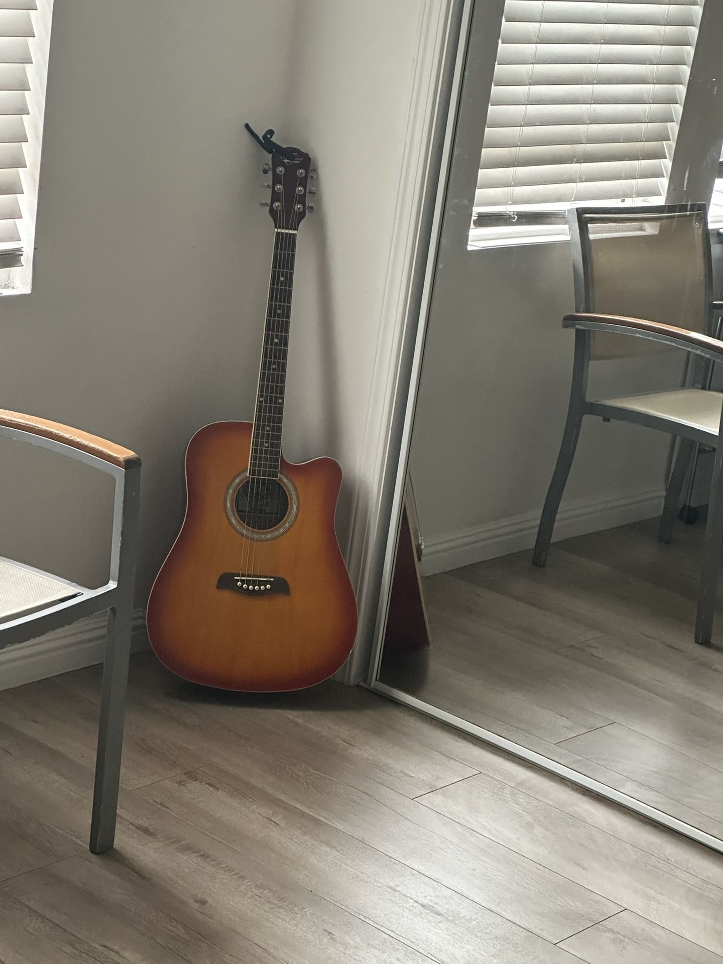 Acoustic Guitar