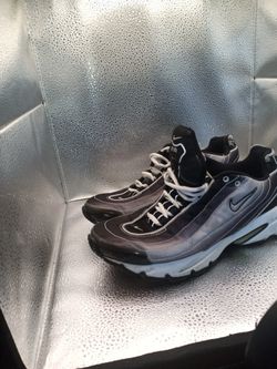 Nike Shox gray