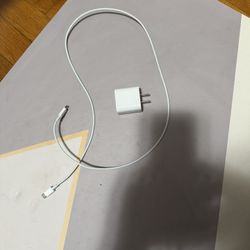 Power Adapter With USB-C To C 