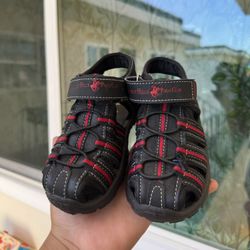 Toddler sandals 