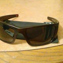 Oakley Fuel Cell Polarized Matte Black Sunglasses 