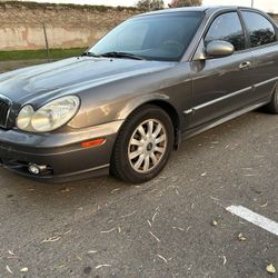 2004 Hyundai Sonata