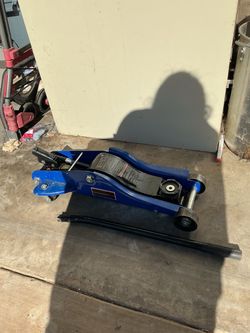 Blue Hydraulic Floor Jack