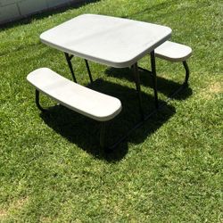 Lifetime Kids Picnic Folding Table Great Condition $60