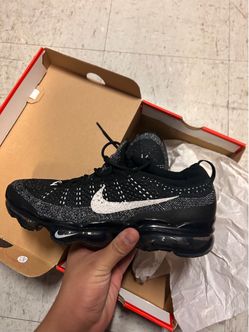 Nike Air Vapormax FK 23 ‘Oreo’ size 9